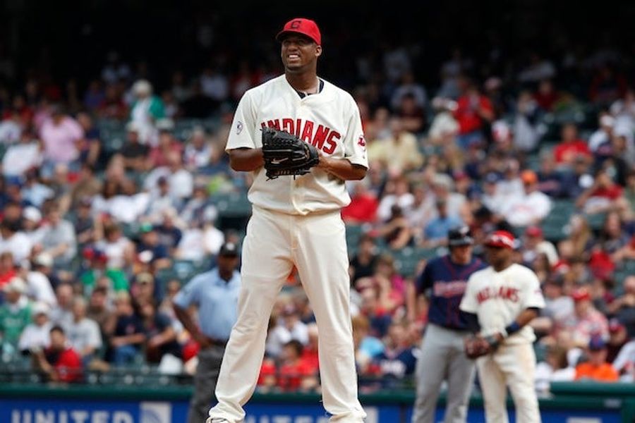 Roberto Hernandez Apologizes To Cleveland Fans, Fans Are Just As Confused As You Are