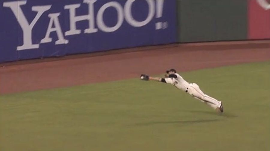 Gregor Blanco&#39;s Diving Catches Are Becoming Even More Impressive
