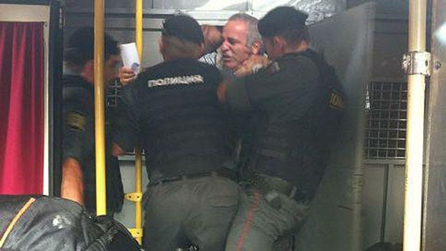 Chess Grandmaster Garry Kasparov Arrested, Allegedly Beaten Outside Pussy Riot Trial [UPDATE: With Video]