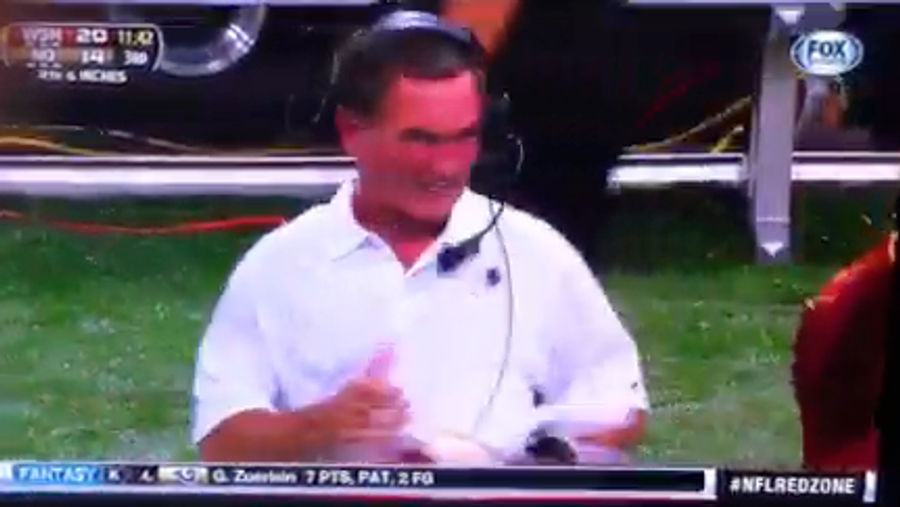 An Assistant Coach Bumped Into Mike Shanahan And He Reacted Like A Cat Being Dropped In A Bathtub