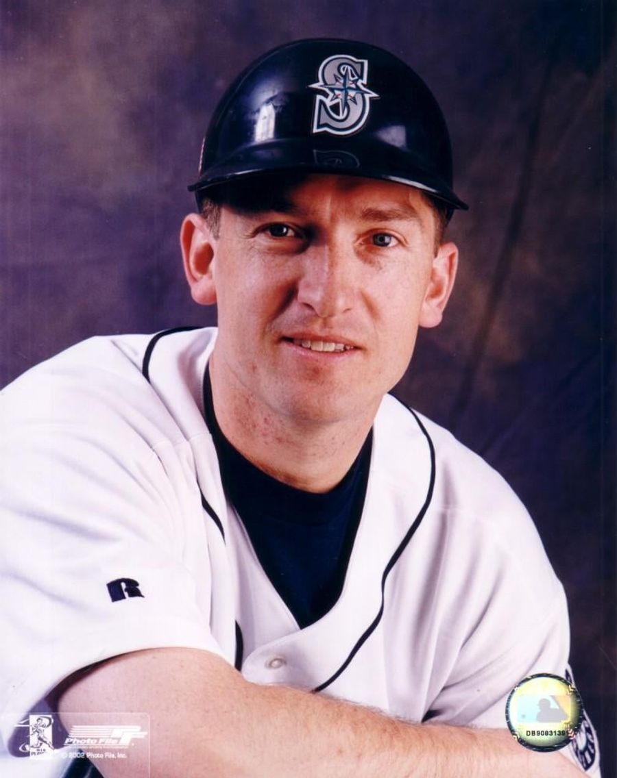 John Olerud Really Wants His Neighbor's Tree Cut Down