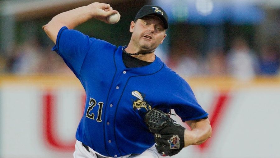 Roger Clemens And The Astros Are Entangled In A Slow, Depressing Dance