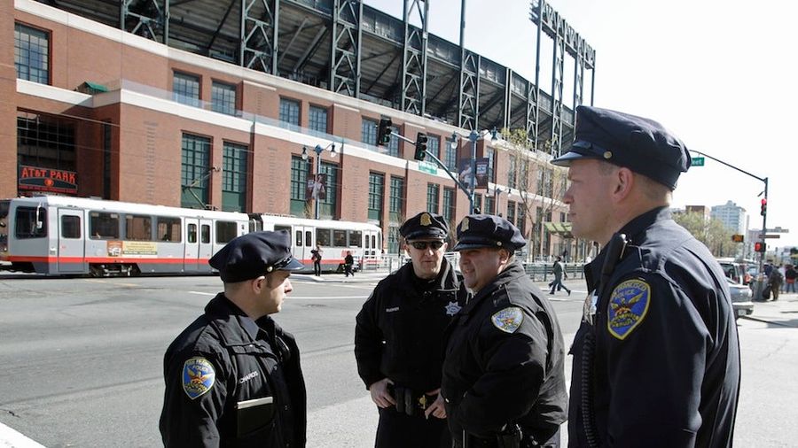Another Giants-Dodgers Series, Another Fan Assault
