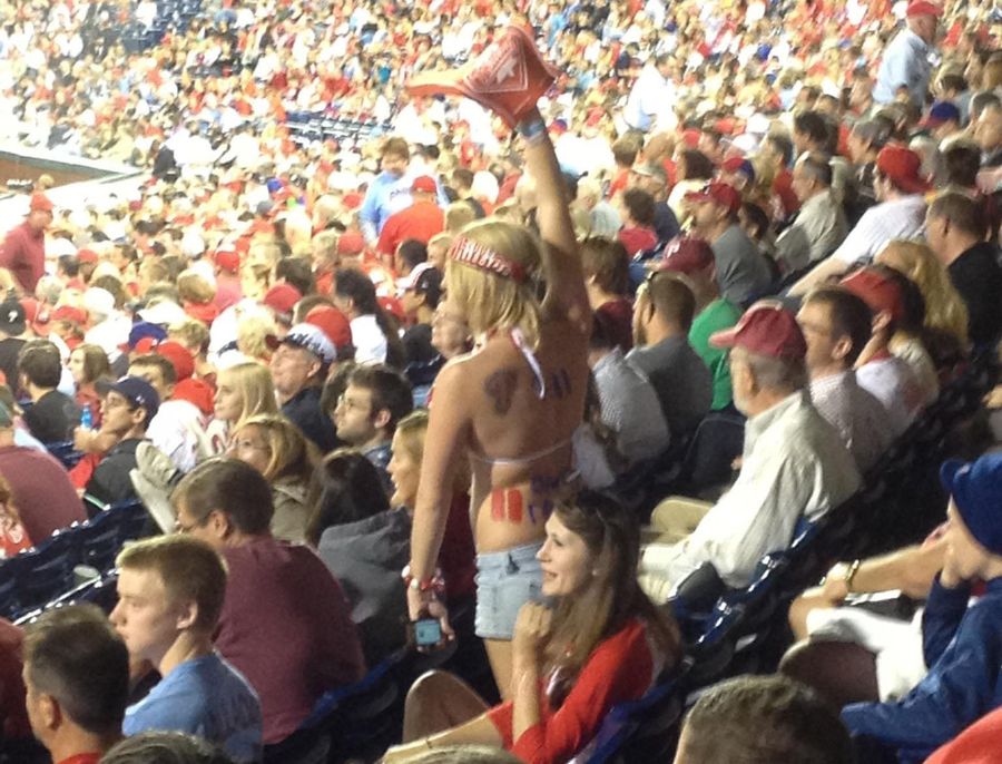 &quot;Drunk 9/11 Hippie Girl&quot; Pays Tribute With Body Paint, Foam Finger (UPDATE)