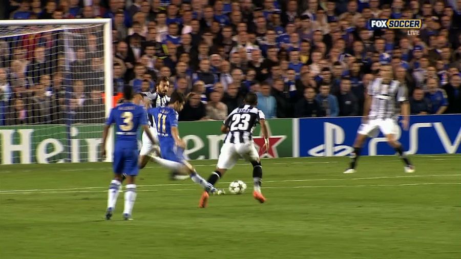 Oscar Put Chelsea Up 2-0 On Juventus With One Of The Most Marvelous Goals You'll See From Anyone, Anywhere