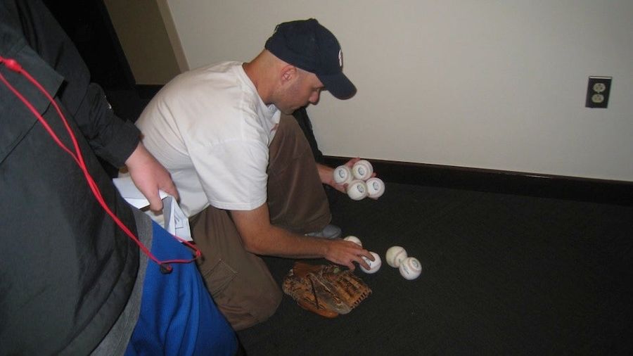 Ballhawk Zack Hample Was Kicked Out Of Nationals Park Last Night, And He Is Pissed About It