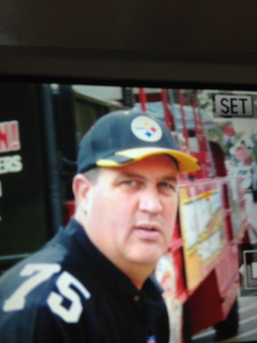 Contest: This Reader Thought He Spotted A Famous Sportsperson. Can You Guess Who It Was?