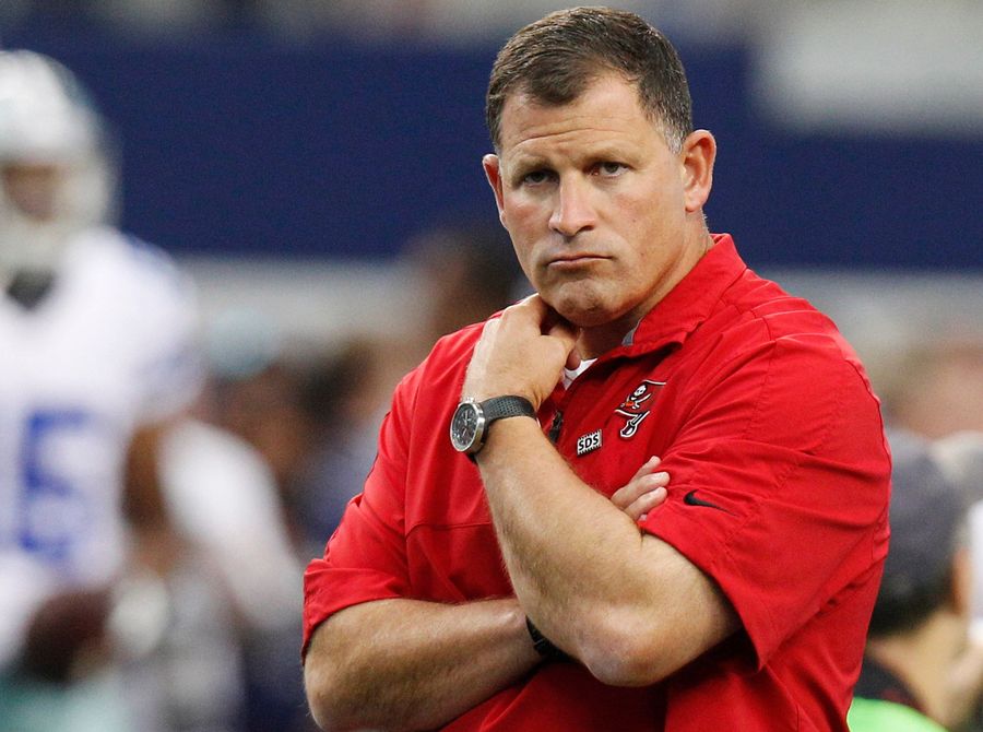 The Cowboys Outlasted The Bucs And The Game Tape Goes In The Garbage, In Two Gifs