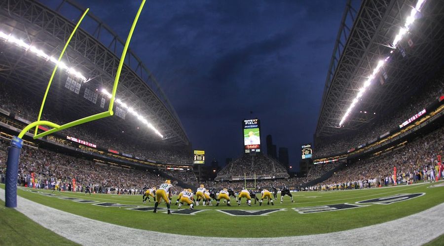 Green Bay Packers At Seattle Seahawks: Your Monday Night Football Open Thread