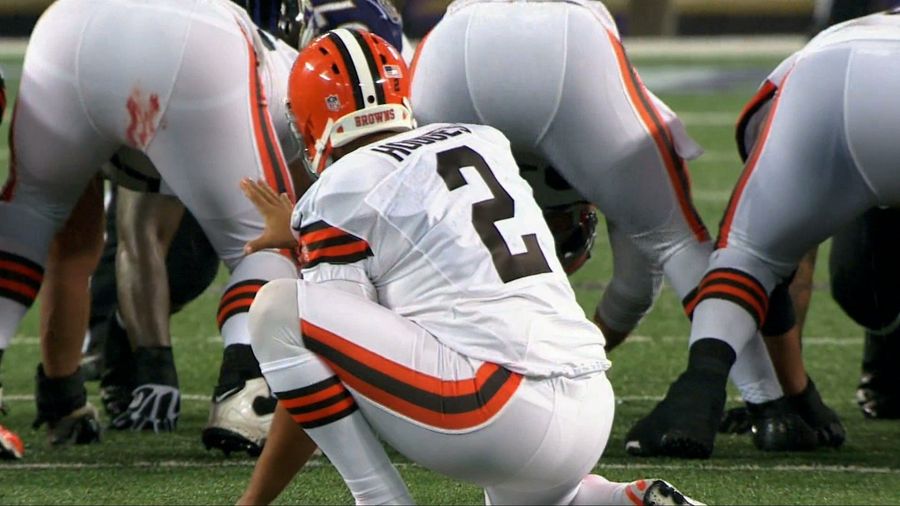 Browns Center Alex Mack Has Blood On His Ass [UPDATE]