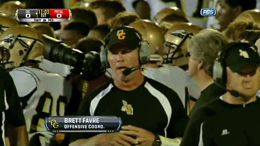 Brett Favre&#39;s Undefeated Coaching Record Is Over Thanks To This Hail Mary That Elicited Redneck Euphoria