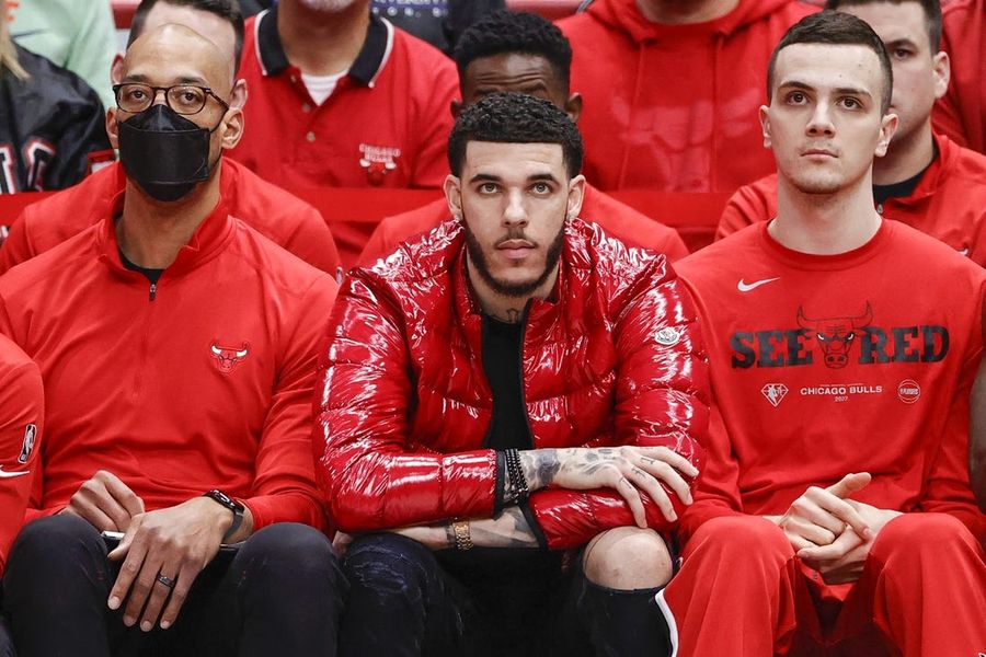 Bulls G Lonzo Ball received meniscus transplant in ‘23