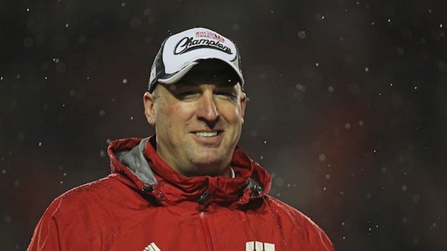 Wisconsin Football Coach Didn't Know The President Of The United States Was On His Campus