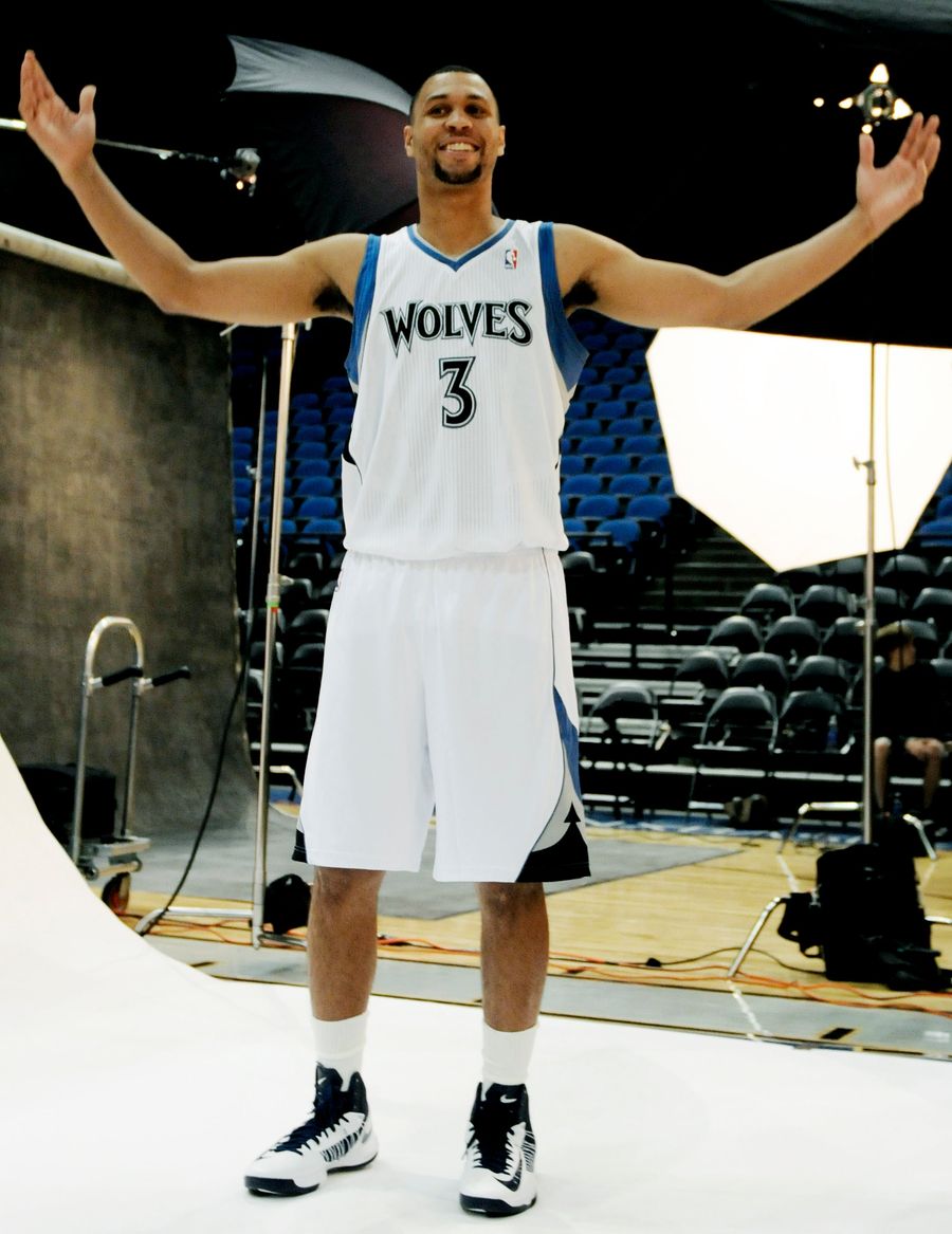 Brandon Roy Will Prove You Don't Need Knee Cartilage To Play Basketball