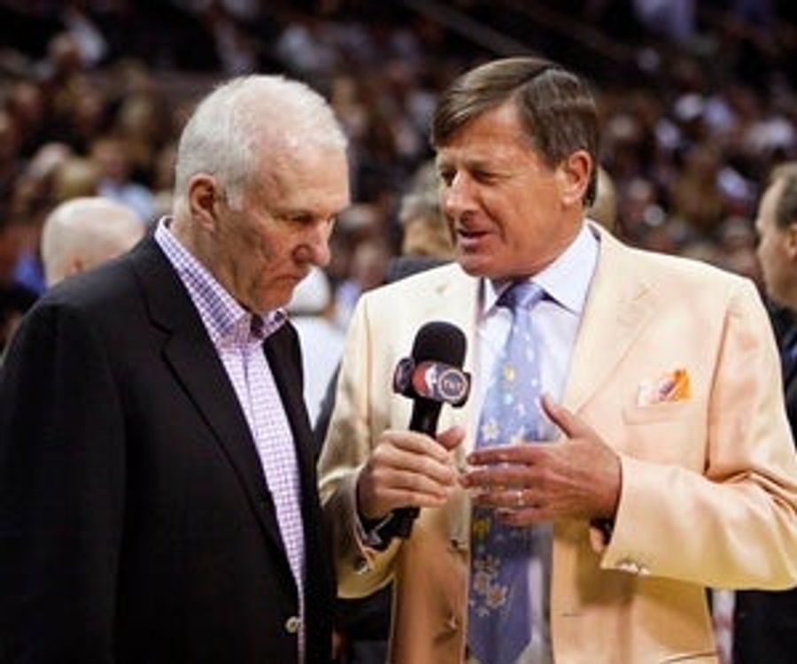 Gregg Popovich Can't Help Being A Jerk When Courtside Reporters Ask Him Stupid Questions