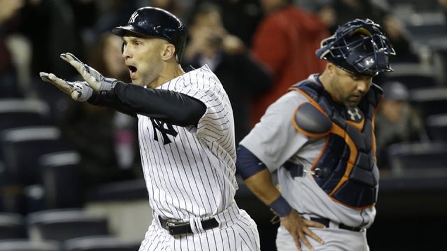 "Raul Can Definitely Lay Down The Pipe": Twitter Explains Ibanez