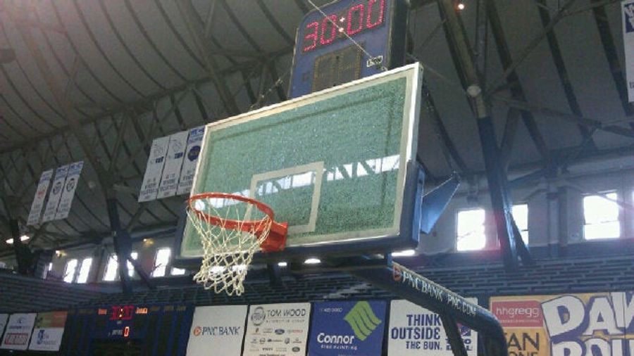 Ivan Johnson Doesn't Care About Your Backboards