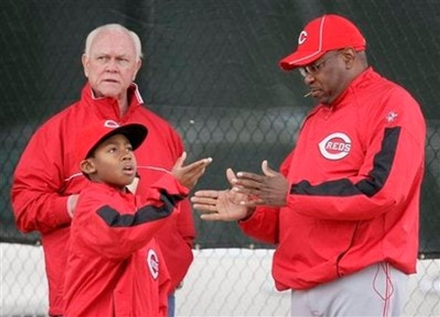 Cincinnati Reds: The Looming Tower