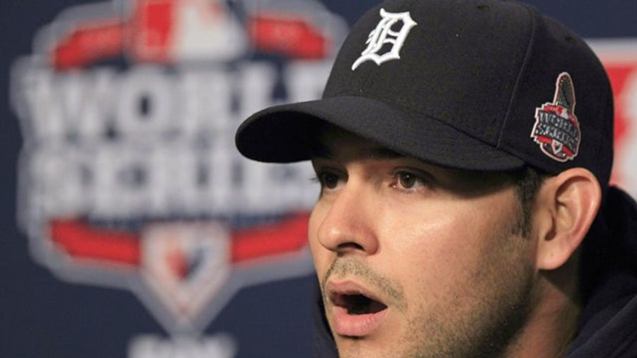 "World Series Shits To Detroit" Declares <em>Chicago Tribune</em>, Fox News, Et Al
