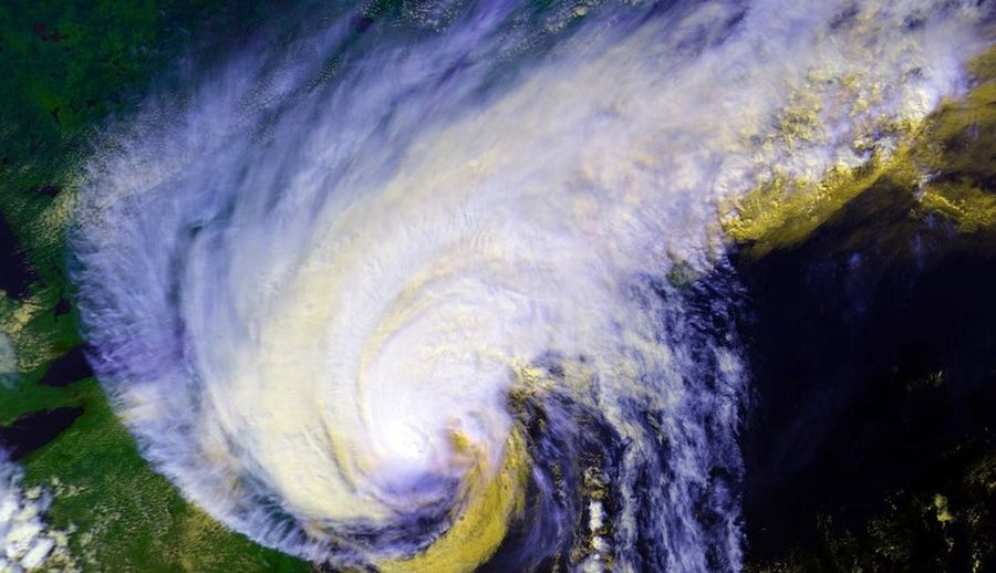 My Dad Took Me Aboard A Sailboat In The Middle Of A Hurricane In 1991, And I Survived