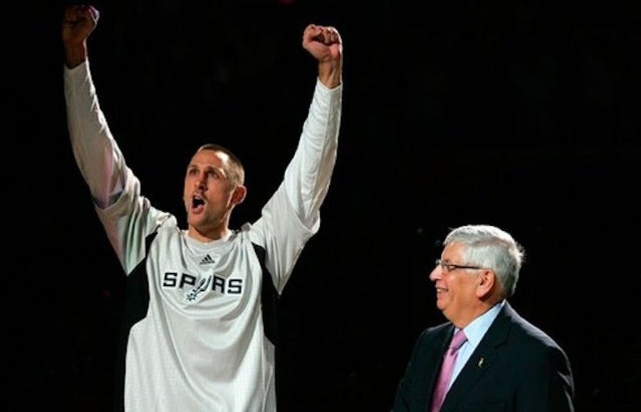 Tim Duncan Once Paid Brent Barry $100 To Kiss David Stern On The Cheek