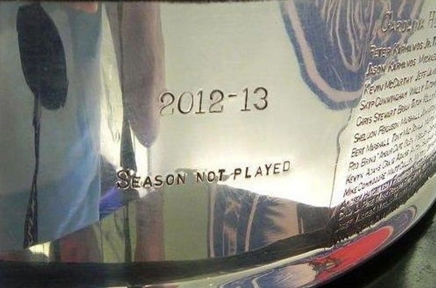 Bookmaker Says It's 1/2 The NHL Cancels The Entire Season