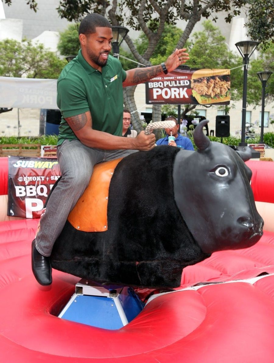 Arian Foster Is Vegan, Except For When He Eats Chicken