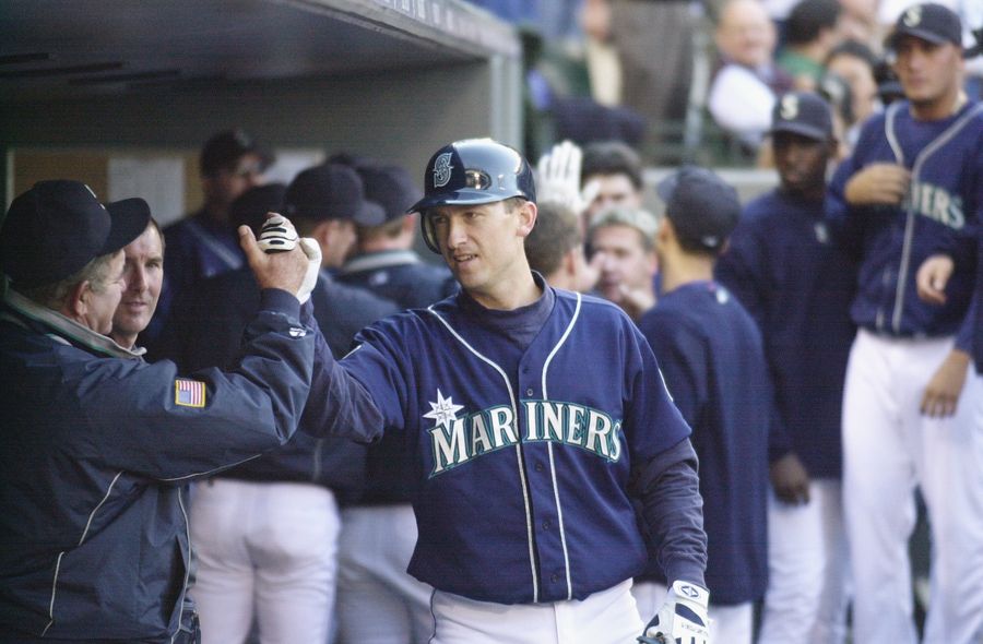 At Long Last, John Olerud Claims Victory Over The Tree In His Neighbor&#39;s Yard