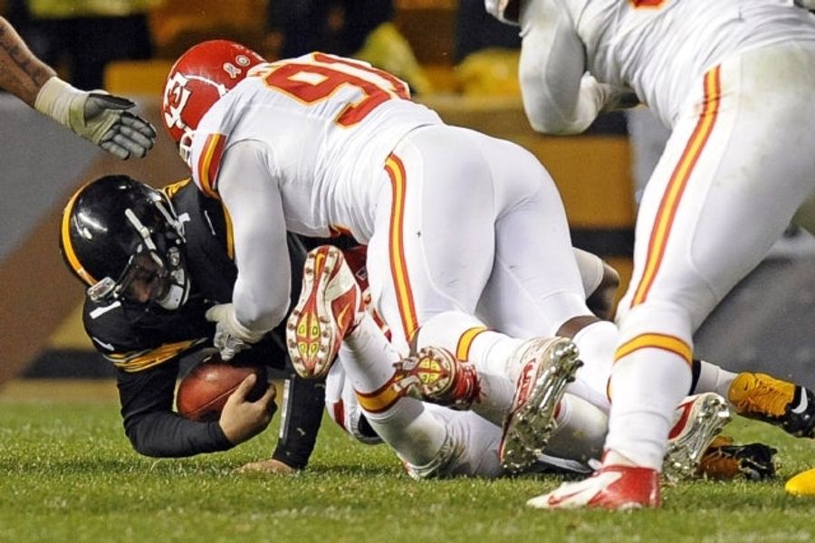 Ben Roethlisberger Also Has A Rare Rib Injury That Could Kill Him If He Tries To Play Too Soon