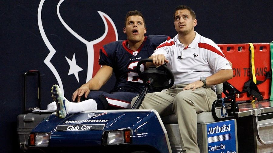 Former Texans Punter Suing Reliant Stadium Owners For Being Injured By Its Crappy Field