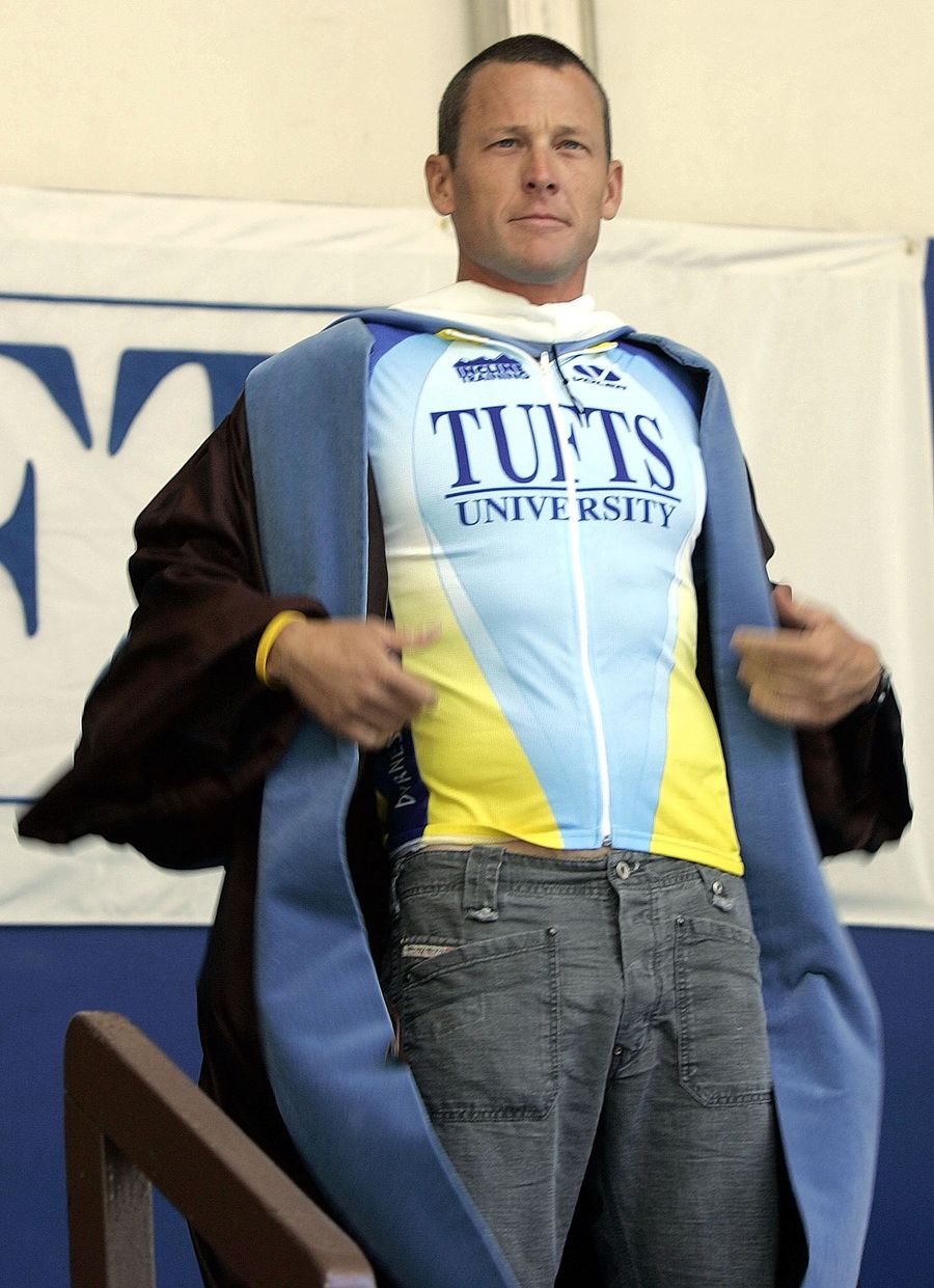 Tufts Takes Away Lance Armstrong&#39;s Honorary Degree