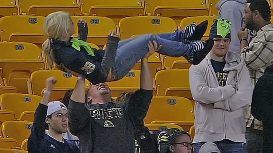 Stuck At A Rainy Big East Football Game On A Wednesday? Pass The Time By Powerlifting Coeds