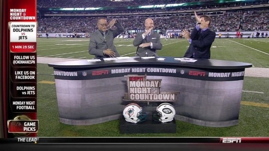 The Flash Mob Was Canceled, But Nobody Told Stuart Scott, Trent Dilfer, And Steve Young