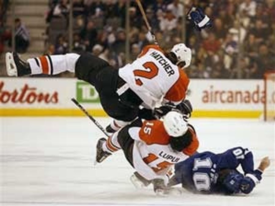 The Flyers Don&#39;t Blow; They (Allegedly) Bite