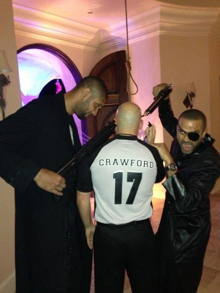 Tim Duncan And Tony Parker Mock-Executed Their Referee Nemesis Joey Crawford On Halloween