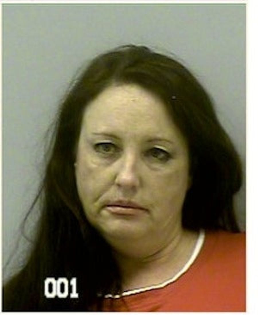 Georgia Woman Exposes Self, Molests Bar Patrons While Watching SEC Championship Game