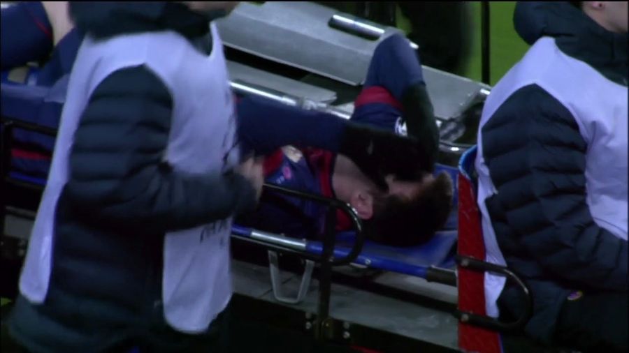 Lionel Messi Suffers Knee Injury In Meaningless Match; Run At Breaking Goals-In-A-Year Record May Be Over [UPDATE]