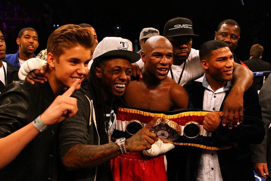 Floyd Mayweather Bet $100,000 On The Warriors Last Night, According To Jarrett Jack's Postgame Interview