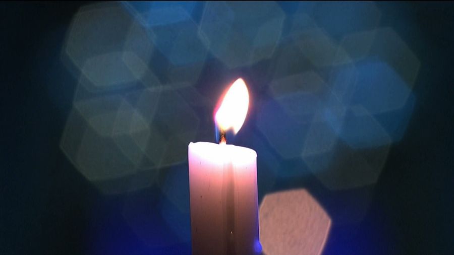 Tonight&#39;s <em>Saturday Night Live</em> Cold Open: The New York Children&#39;s Chorus Singing &quot;Silent Night&quot;