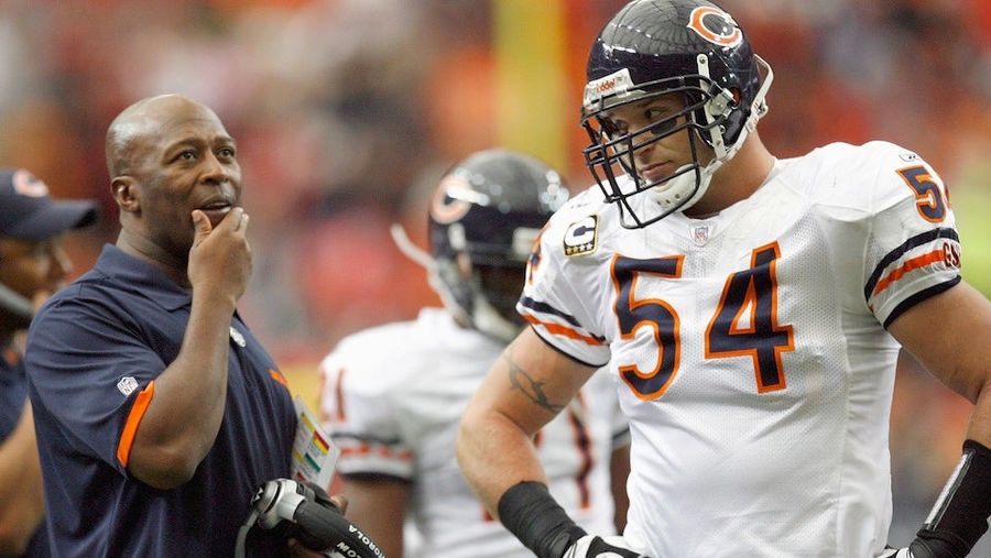 Brian Urlacher Is Getting Really Tired Of Chicago Fans Booing The Bears