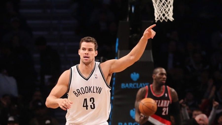 New York City Nightclub DJs Will Not Stop Tormenting Kris Humphries