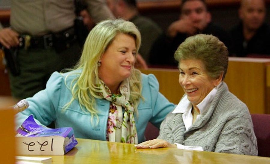 Tennis Ref Accused Of Killing Husband With A Coffee Mug Did Not Kill Husband With A Coffee Mug Or Anything Else