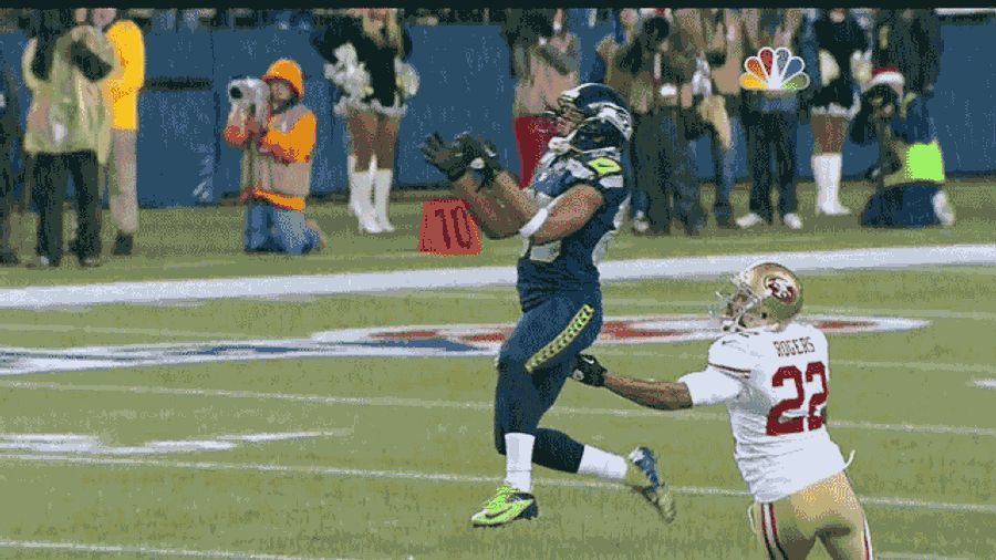 It's Easier To Rout A Team When You're Making Catches Like This: Sunday Night Football, In Four GIFs