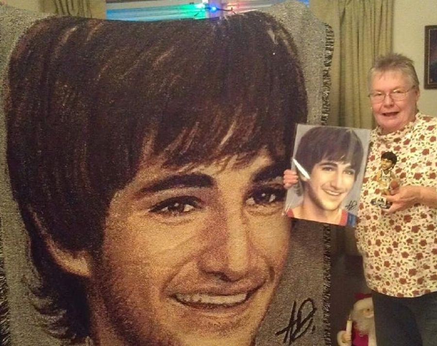 Look At This Gigantic Ricky Rubio Blanket Someone Received For Christmas