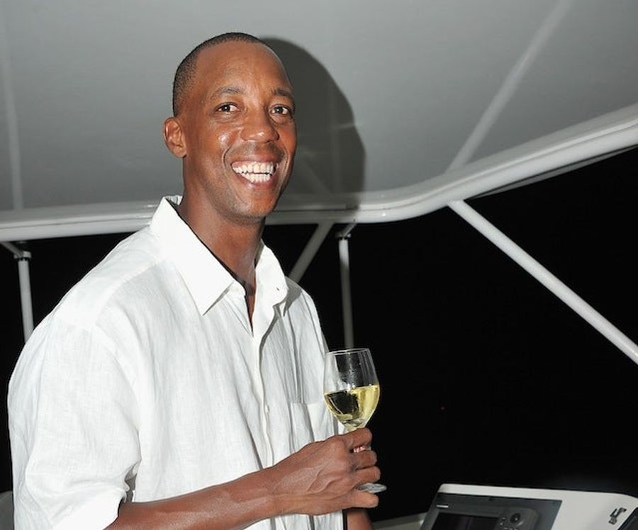 Sean Elliott Is Hogging All Of San Antonio's Water