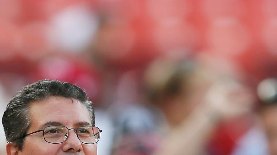 A Season Of Miracles In Washington: The Redskins Reappear, And The Owner Vanishes