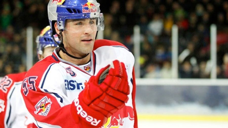 Johnny Boychuk&#39;s Austrian Team Only Gave Him Red Bull To Drink