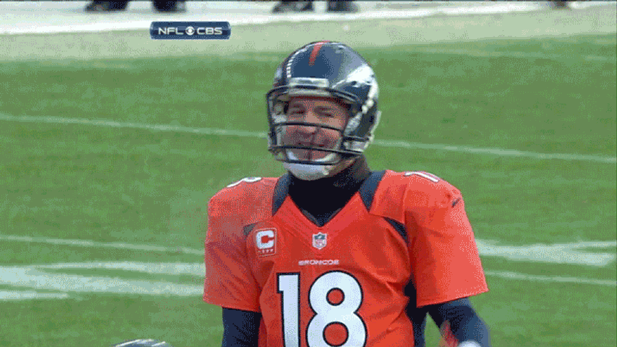 Infinite Manningfaces For The Game Of The Year And Colin Kaepernick Fooling All Of Wisconsin: Saturday&#39;s NFL Playoff Games, In GIFs [Updated]