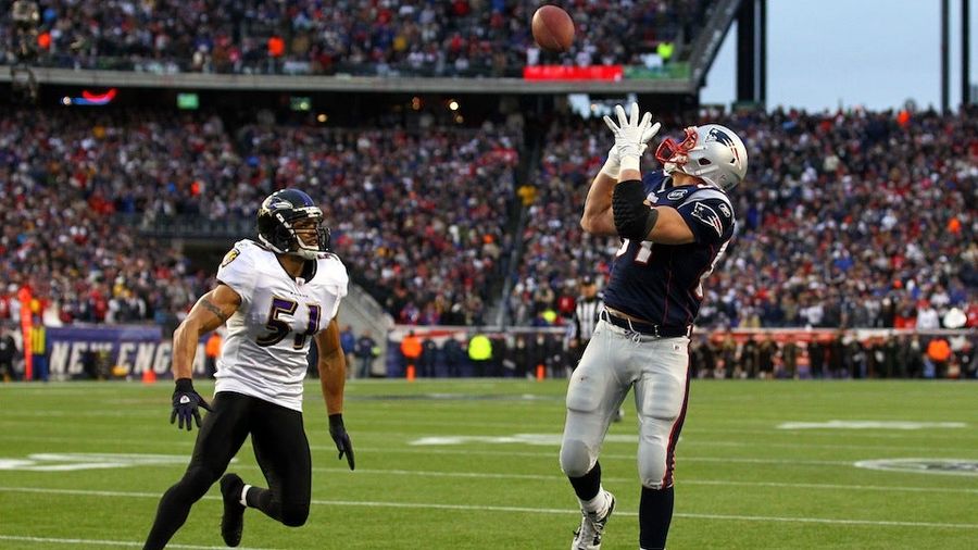 Brendon Ayanbadejo Is Already Chirping About The Patriots&#39; &quot;Gimmick&quot; Offense