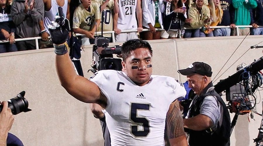 "I Know A Liar When I'm Around One.": Manti Te'o's Uncle Comments On Ronaiah Tuiasosopo